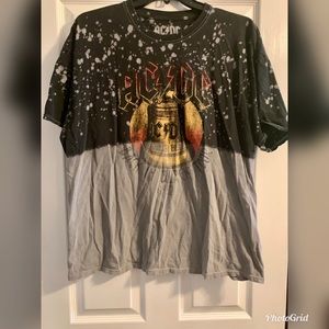 AC/DC back in black tour t shirt